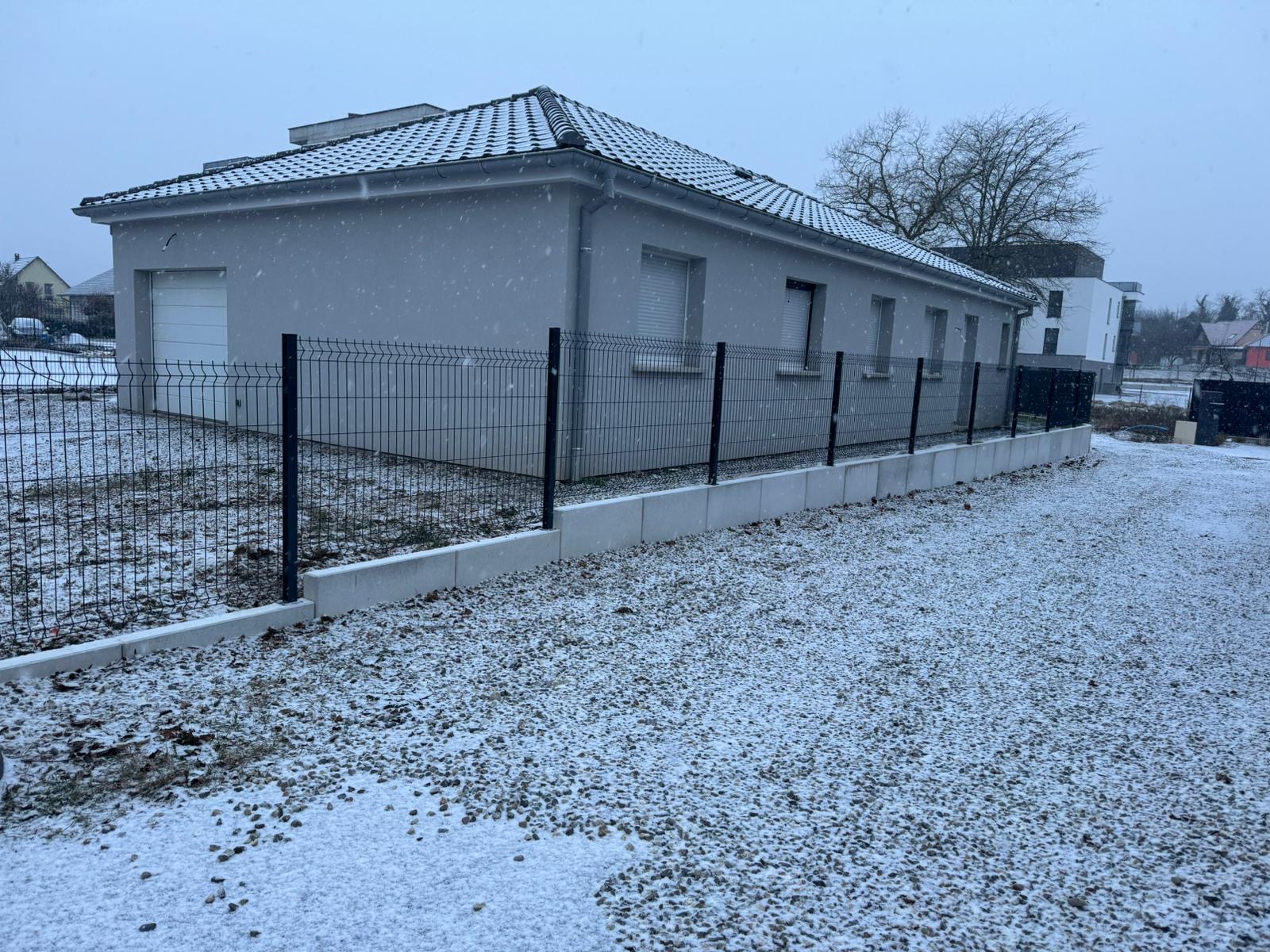 A1FBFA0F DF41 48A1 AEC6 D065CDA0CC43 1 1 | Centrale clôture Réalisation de notre équipe de pose à KEMBS. Audincourt